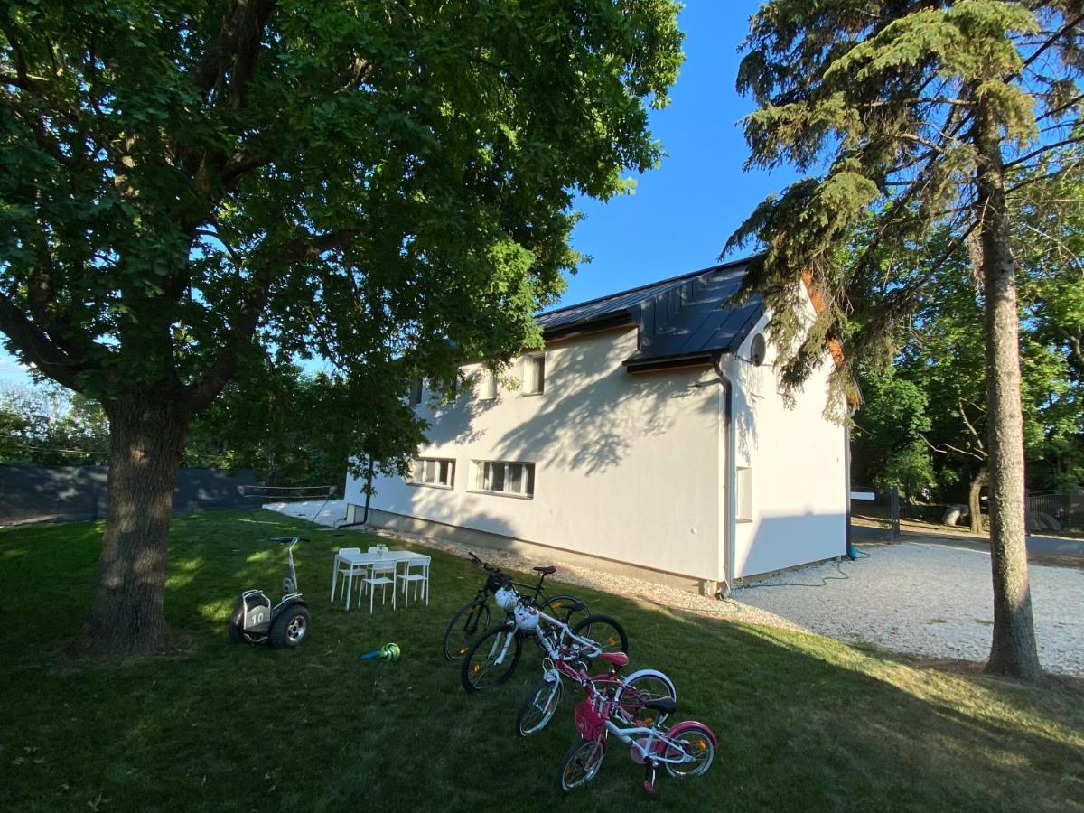 Bike & Fun Apartments - Balatonakarattya Exterior photo